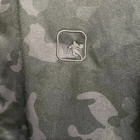 AND1 Men's 2XL Long Sleeve Mock Neck Full Zip Camouflage Black Track Jacket EUC - Picture 3 of 5